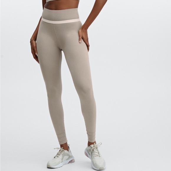 Fabletics Skulptknit Cutout Leggings - Picture 3 of 6